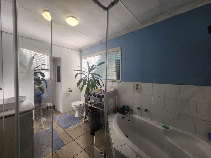 3 Bedroom Property for Sale in Hoekwil Western Cape